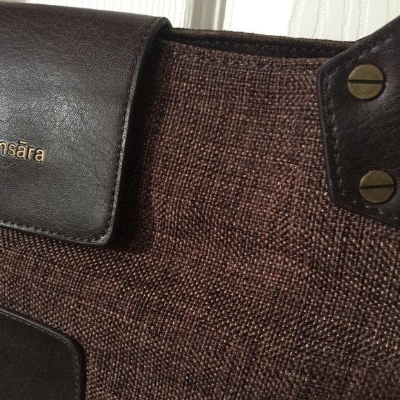 Matt & Nat Samsara Pebbled Neuville Hobo Handbag (Brown) - Picture 3 of 8